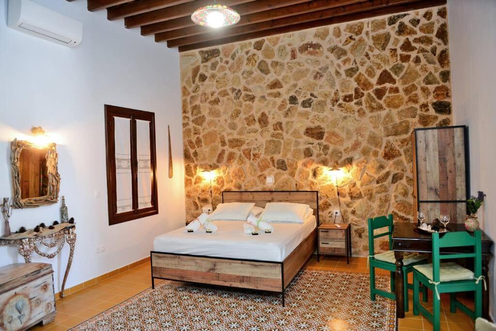 Meandros Suite In Old Town Rhodes City Екстер'єр фото
