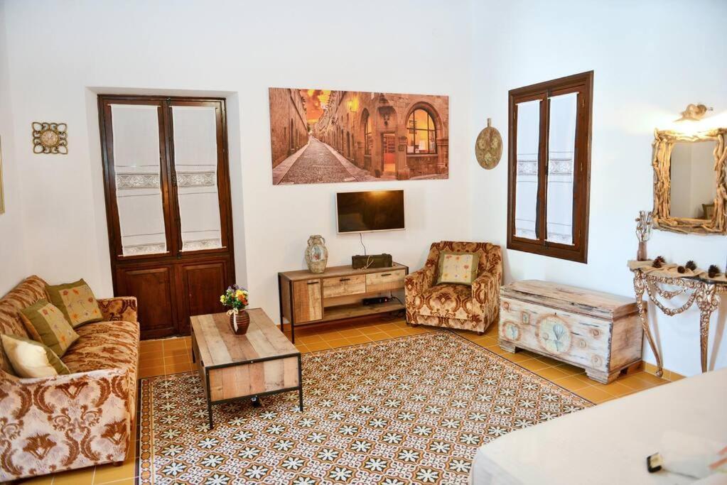 Meandros Suite In Old Town Rhodes City Екстер'єр фото